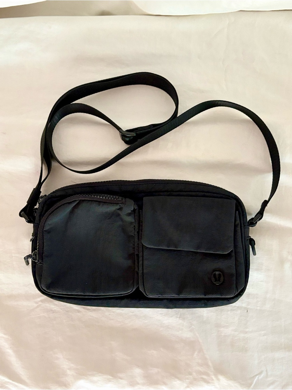 Lululemon Multi-Pocket Crossbody Bag 2.5L